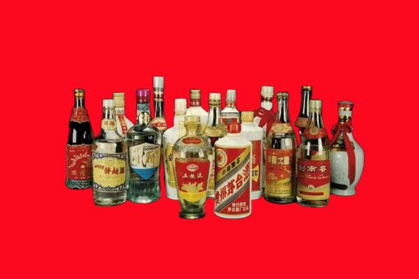 鸡西虎林市回收十八老酒.jpg